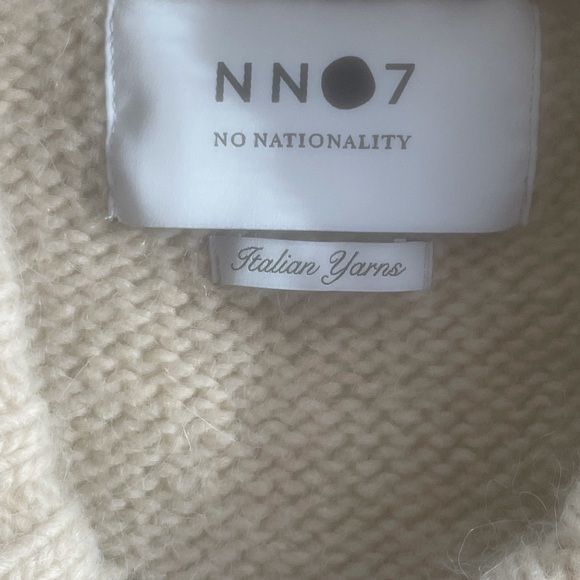 Italian yarn sweater - Picture 4 of 5